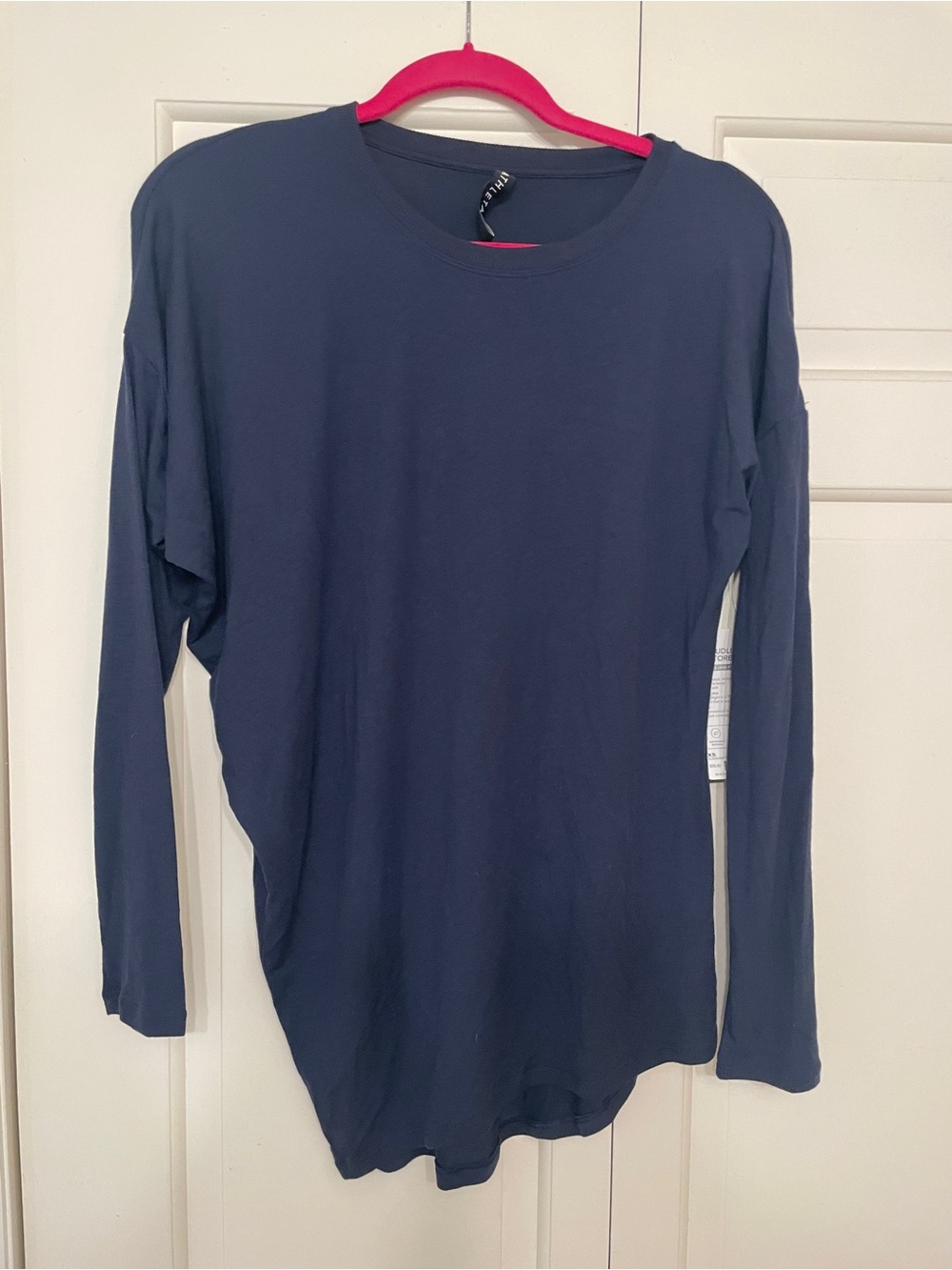NWT navy blue Athleta Cloudlight long-sleeve shirt Small